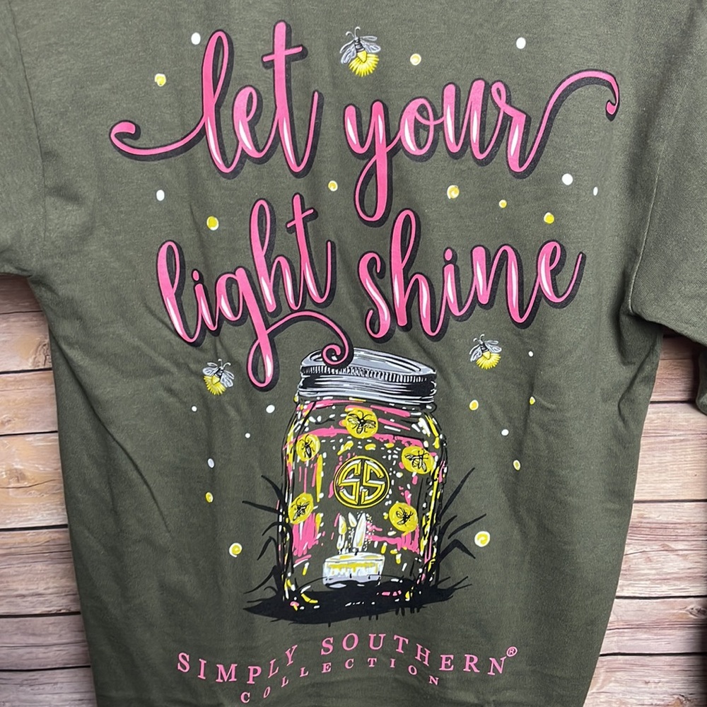 Simply Southern Long Sleeve Women’s Graphic Tee - Picture 4 of 7